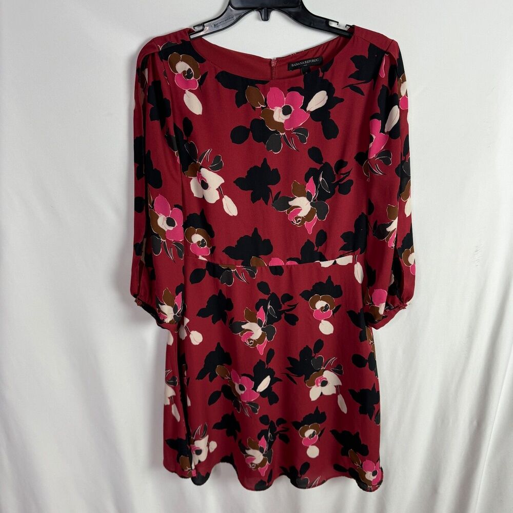 Banana Republic Womens Dress Size 6 Red Floral Prin 3/4 Slit Sleeves Lined